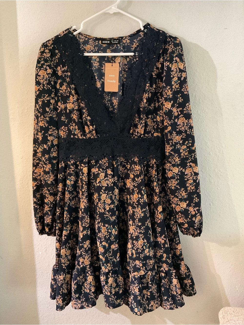 SHEIN Black Floral Lace-Trim V-Neck Dress